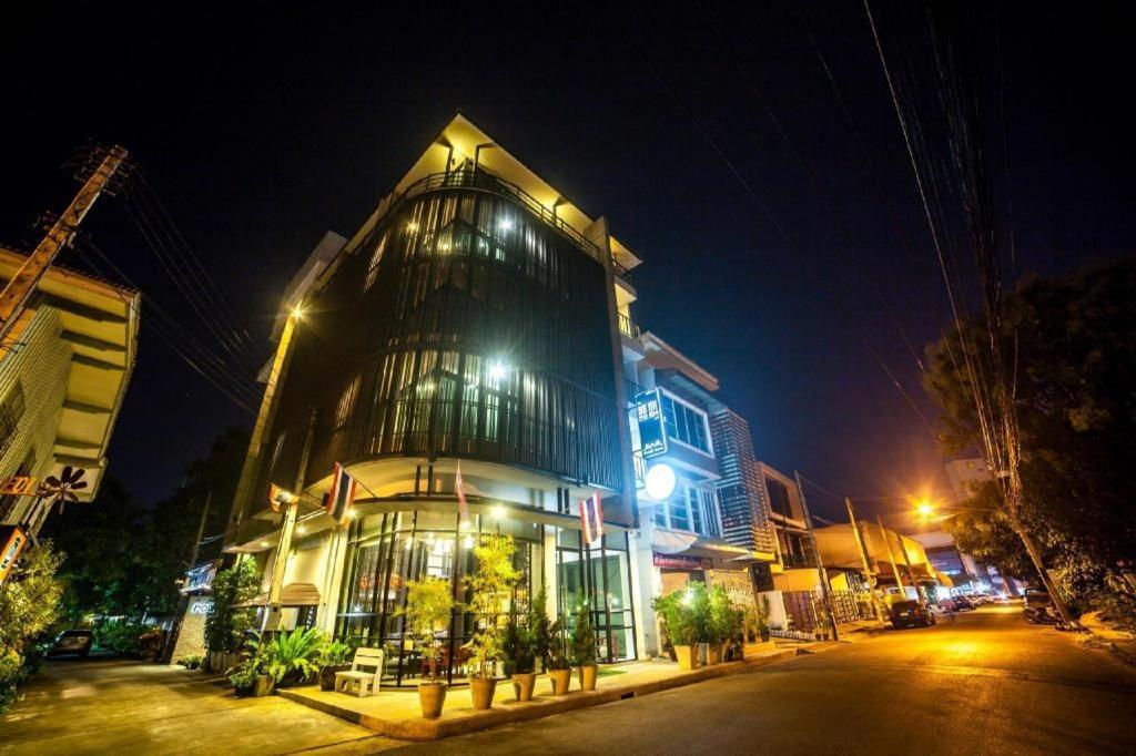 德诗阁楼酒店 合艾 外观 照片